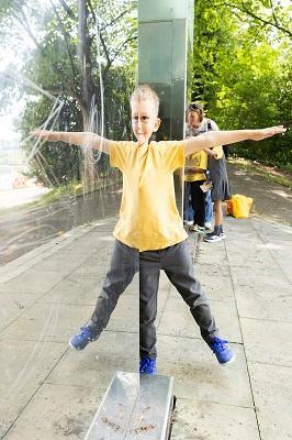 School children at Riverside Routes x Tyne Derwent Way project 
